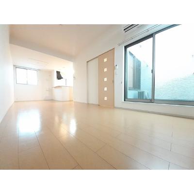 サンフローラ 103【管理NO：1-017528801-01030】 ★家具家電は申し込み後に搬入します★ ★2026年09月中旬入居可能★の物件画像