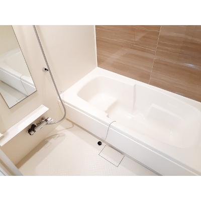 タウンハウスＫＫ　Ⅲ 102【管理NO：1-026123201-01020】 ★家具家電は申し込み後に搬入します 2026年08月上旬入居可能の物件画像