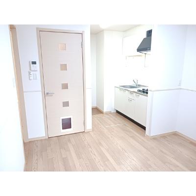 メゾン　プレ・シアン 102【管理NO：1-015653501-01020】 ★家具家電は申し込み後に搬入します★ ★2026年08月下旬入居可能★の物件画像