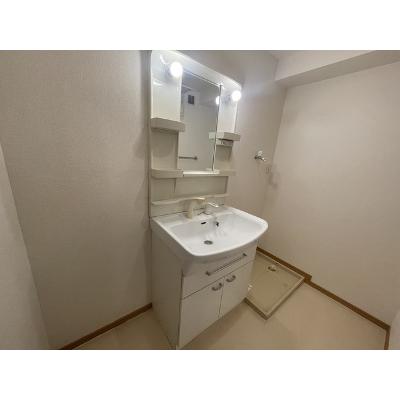 ＥＰＯＣＡ 105【管理NO：1-012909401-01040】 ★家具家電は申し込み後に搬入します 2026年08月下旬入居可能の物件画像