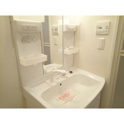 サンフェリスタⅡ 102【管理NO：1-017056601-01020】 ★家具家電は申し込み後に搬入します★ ★2026年09月中旬入居可能★の物件画像