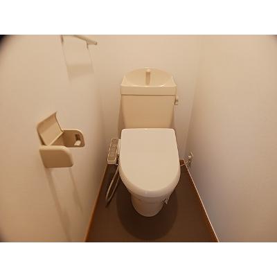 フローラ 203【管理NO：1-011661301-02030】 ★家具家電は申し込み後に搬入します★の物件画像
