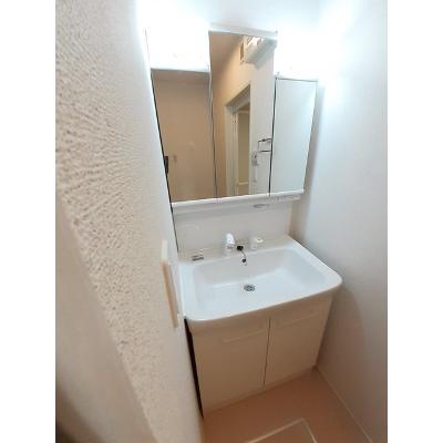 ルタン土器 203【管理NO：1-025991001-02030】 ★家具家電は申し込み後に搬入します★の物件画像
