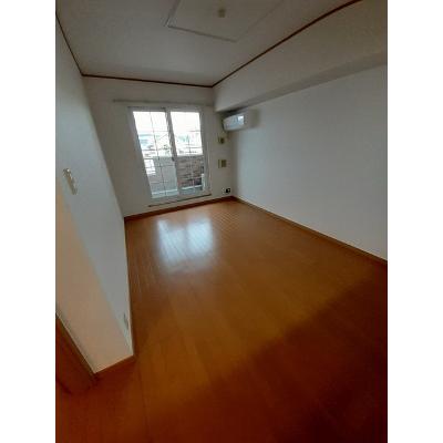 モンシェ　モア 201【管理NO：1-013078401-02010】 ★家具家電は申し込み後に搬入します★の物件画像