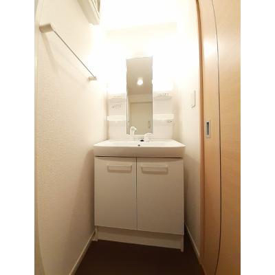 ドゥアビエスタ 205【管理NO：1-018673801-02040】 ★家具家電は申し込み後に搬入しますの物件画像