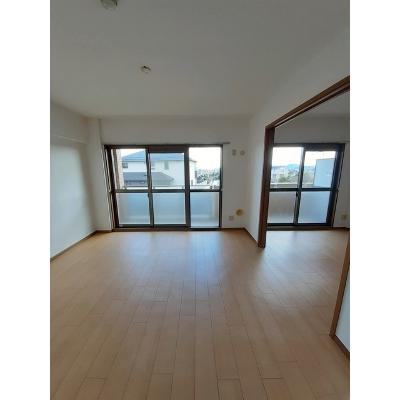 アンソレイエ湊 203【管理NO：1-010309201-02030】 ★家具家電は申し込み後に搬入します 2026年08月下旬入居可能の物件画像
