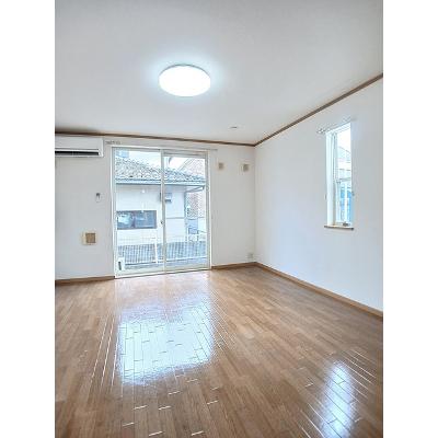 アップフィールド 103【管理NO：1-012279501-01030】 ★家具家電は申し込み後に搬入します★の物件画像