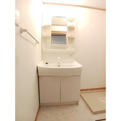 アップフィールド 103【管理NO：1-012279501-01030】 ★家具家電は申し込み後に搬入します★の物件画像