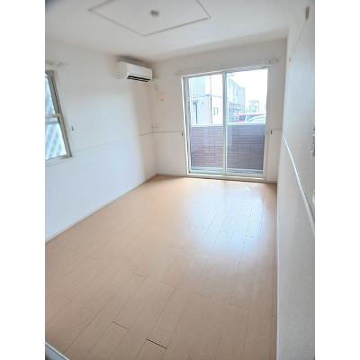 セレーナ・フェリーチェ　Ⅱ 103【管理NO：1-018528002-01030】 ★家具家電は申し込み後に搬入します★の物件画像