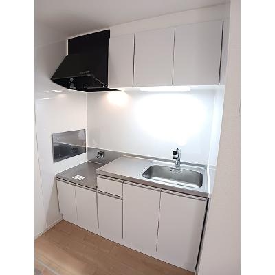 サンフラワー 102【管理NO：1-009635701-01020】 ★家具家電は申し込み後に搬入します★の物件画像