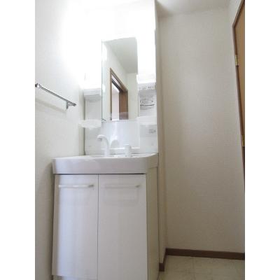 サンフラワー 201【管理NO：1-009635701-02010】 ★家具家電は申し込み後に搬入します★ ★2026年08月下旬入居可能★の物件画像