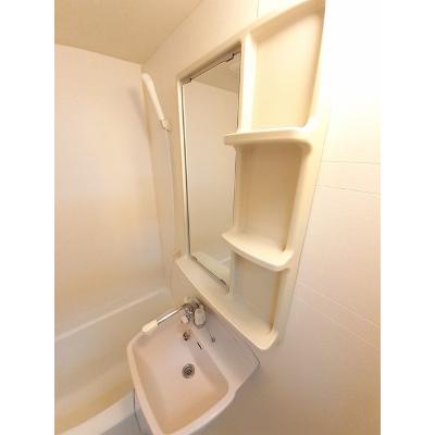 ＧＲＡＣＥ　ＯＮＥ 405【管理NO：1-009539001-04040】 ★家具家電は申し込み後に搬入します★の物件画像