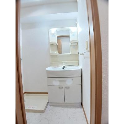 カトレアＡ 102【管理NO：1-014830201-01020】 ★家具家電は申し込み後に搬入します★の物件画像