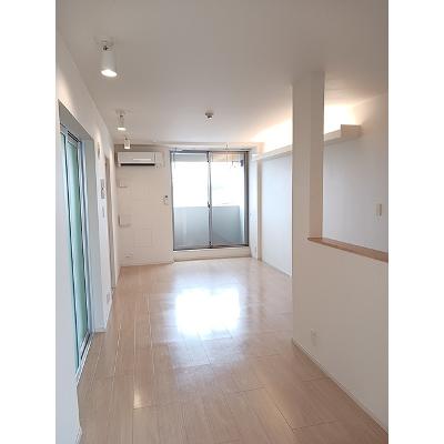 サンリット 402【管理NO：1-022856301-04020】 ★家具家電は申し込み後に搬入します 2026年08月上旬入居可能の物件画像
