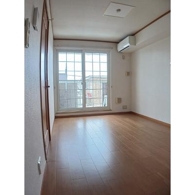 サンシャインスクエア 202【管理NO：1-012854301-02020】 ★家具家電は申し込み後に搬入します 2026年08月下旬入居可能の物件画像
