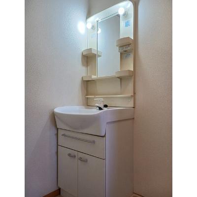サンシャインスクエア 202【管理NO：1-012854301-02020】 ★家具家電は申し込み後に搬入します 2026年08月下旬入居可能の物件画像