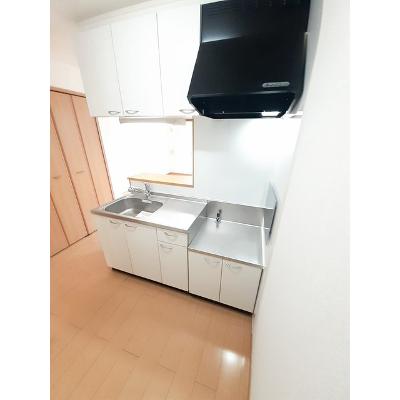 エトワール参番館 104【管理NO：1-014831401-01040】 ★家具家電は申し込み後に搬入します★の物件画像