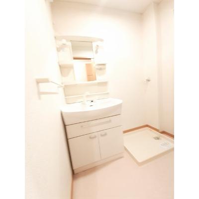エトワール参番館 104【管理NO：1-014831401-01040】 ★家具家電は申し込み後に搬入します★の物件画像
