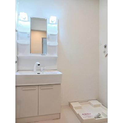 アプリークムＢ 202【管理NO：1-021886302-02020】 ★家具家電は申し込み後に搬入します★の物件画像