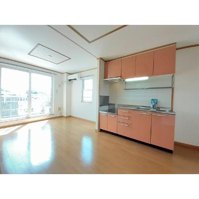 コンステラシオン 201【管理NO：1-012408001-02010】 ★家具家電は申し込み後に搬入します★ ★2026年09月上旬入居可能★の物件画像