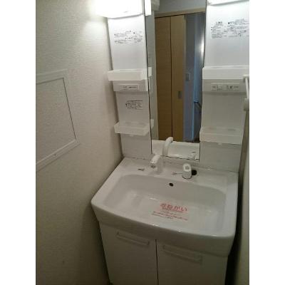 サングレイス 203【管理NO：1-015621101-02030】 ★家具家電は申し込み後に搬入します 2026年10月中旬入居可能の物件画像