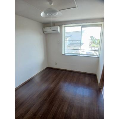 ステラコート 203【管理NO：1-007149701-02030】 ★家具家電は申し込み後に搬入します 2026年08月下旬入居可能の物件画像
