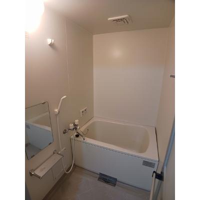 ステラコート 203【管理NO：1-007149701-02030】 ★家具家電は申し込み後に搬入します 2026年08月下旬入居可能の物件画像