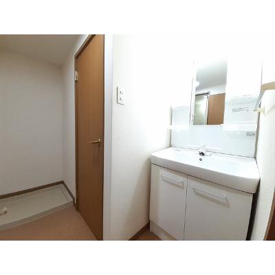 ジャルディーノ・ＫＥＮ　Ⅱ 101【管理NO：1-010907401-01010】 ★家具家電は申し込み後に搬入します 2026年08月下旬入居可能の物件画像