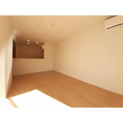 リバーサイド　タカ 103【管理NO：1-022455901-01030】 ★家具家電は申し込み後に搬入します★ ★2026年08月下旬入居可能★の物件画像