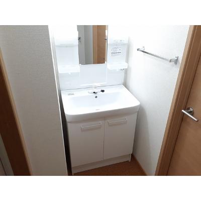 ヴィラ・アベニール 303【管理NO：1-007239701-03030】 ★家具家電は申し込み後に搬入します★ ★2026年08月下旬入居可能★の物件画像