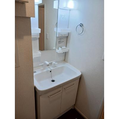 カーサ　ファミリア 201【管理NO：1-022350801-02010】 ★家具家電は申し込み後に搬入します★ ★2026年08月下旬入居可能★の物件画像