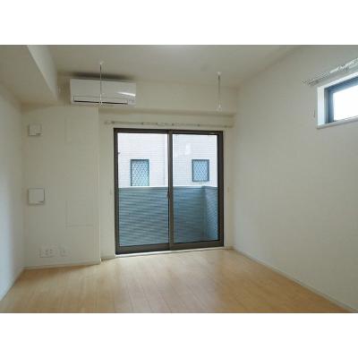 ライジング・プレイス 109【管理NO：1-025225701-01090】 ★家具家電は申し込み後に搬入します★の物件画像