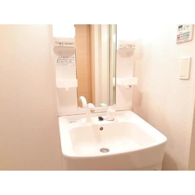 プリムローズ　Ⅱ 203【管理NO：1-015597201-02030】 ★家具家電は申し込み後に搬入します 2026年09月上旬入居可能の物件画像
