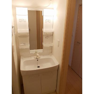 エスポワール 102【管理NO：1-016767301-01020】 ★家具家電は申し込み後に搬入します 2026年08月上旬入居可能の物件画像