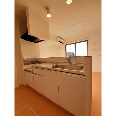 シャンティ 102【管理NO：1-020570901-01020】 ★家具家電は申し込み後に搬入します★の物件画像