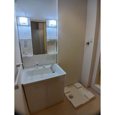 レ・セーナ 103【管理NO：1-020388201-01030】 ★家具家電は申し込み後に搬入します★の物件画像