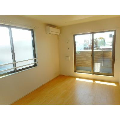 プラシード 301【管理NO：1-023693401-03010】 ★家具家電は申し込み後に搬入します 2026年08月中旬入居可能の物件画像