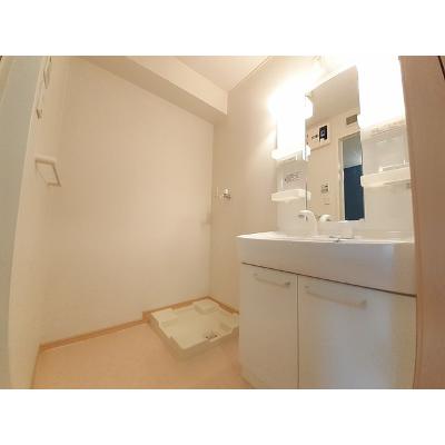 アルドール 102【管理NO：1-015979701-01020】 ★家具家電は申し込み後に搬入します 2026年09月中旬入居可能の物件画像