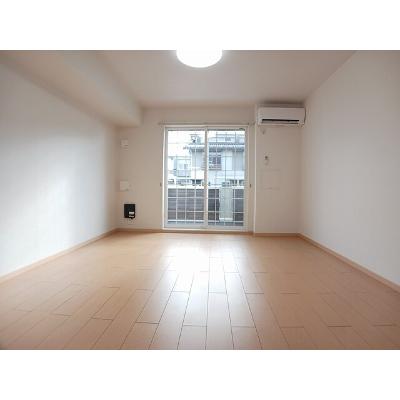 ロワイヤル城南 102【管理NO：1-017009401-01020】 ★家具家電は申し込み後に搬入します 2026年08月下旬入居可能の物件画像