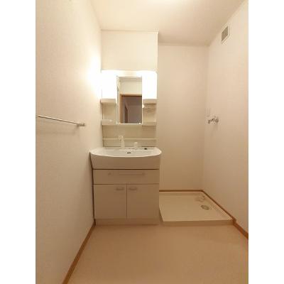 コンストライフＤ 106【管理NO：1-014447401-01050】 ★家具家電は申し込み後に搬入します 2026年09月上旬入居可能の物件画像