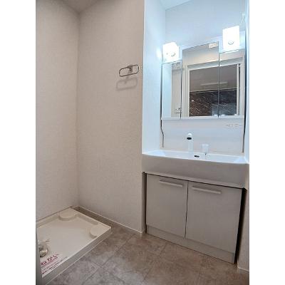 ザ・ビレッジグリーン木ノ本Ⅰ 105【管理NO：1-027251701-01040】 ★家具家電は申し込み後に搬入します★の物件画像