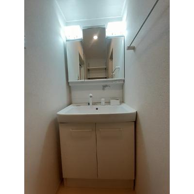ラ・ヴィーユⅡ 201【管理NO：1-023994401-02010】 ★家具家電は申し込み後に搬入します★ ★2026年09月中旬入居可能★の物件画像