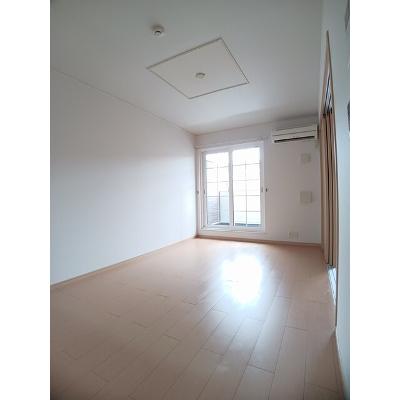 フィオーレ　Ⅱ 205【管理NO：1-015949902-02040】 ★家具家電は申し込み後に搬入します 2026年09月中旬入居可能の物件画像