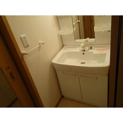 シャイニング・ベル　Ⅱ 101【管理NO：1-014739701-01010】 ★家具家電は申し込み後に搬入します★ ★2026年08月下旬入居可能★の物件画像