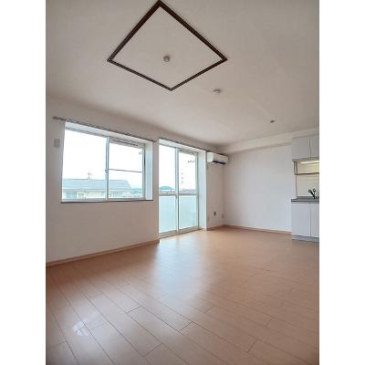 エルディムⅠ 203【管理NO：1-004814801-02030】 ★家具家電は申し込み後に搬入します★の物件画像