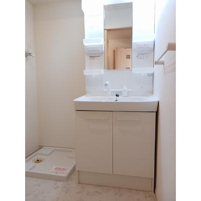 モーント　シャインＤ 102【管理NO：1-019457401-01020】 ★家具家電は申し込み後に搬入します★の物件画像