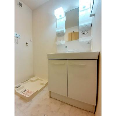 リアン 201【管理NO：1-023021201-02010】 ★家具家電は申し込み後に搬入します★ ★2026年10月中旬入居可能★の物件画像