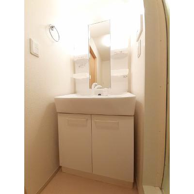 ヴァンパシフィークＣ 102【管理NO：1-018255801-01020】 ★家具家電は申し込み後に搬入します★ ★2026年10月中旬入居可能★の物件画像