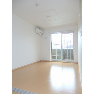 パルティーレ 103【管理NO：1-016417601-01030】 ★家具家電は申し込み後に搬入します★の物件画像