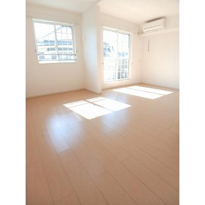 ララ　フラッツ 202【管理NO：1-020567901-02020】 ★家具家電は申し込み後に搬入します★の物件画像